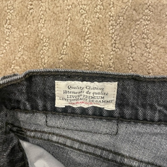 Levi's Wedgie Icon Straight dark wash jeans never worn - Picture 4 of 5